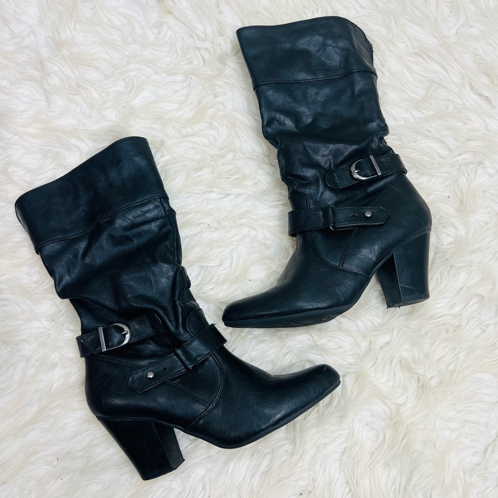 *SOLD* White Mountain Size 8.5 Heeled Mid Calf 2 Black Boots